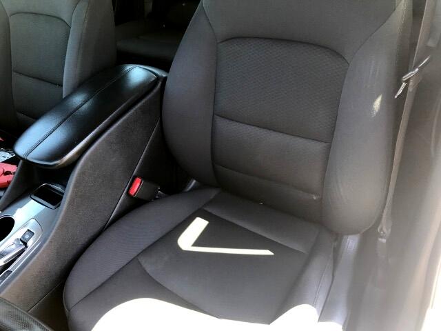 2022 Chevrolet Malibu 1LT photo 3