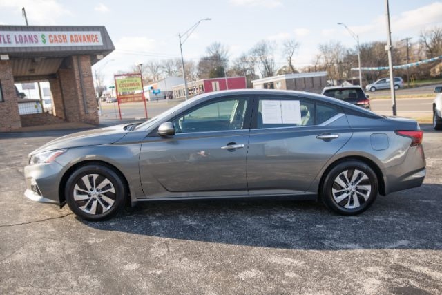 Nissan Altima  2019