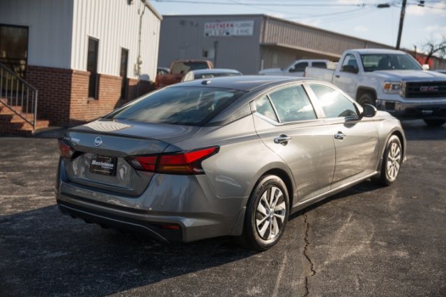 Nissan Altima  2019