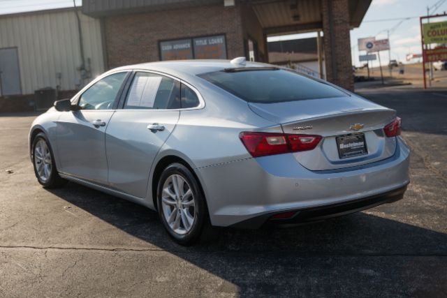 Chevrolet Malibu  2017