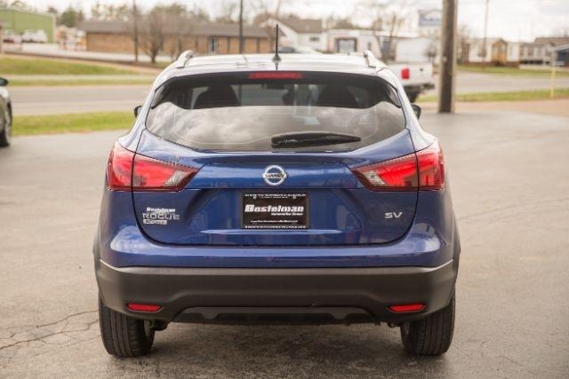 Nissan Rogue Sport  2018