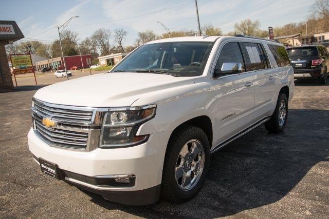 Chevrolet Suburban  2016