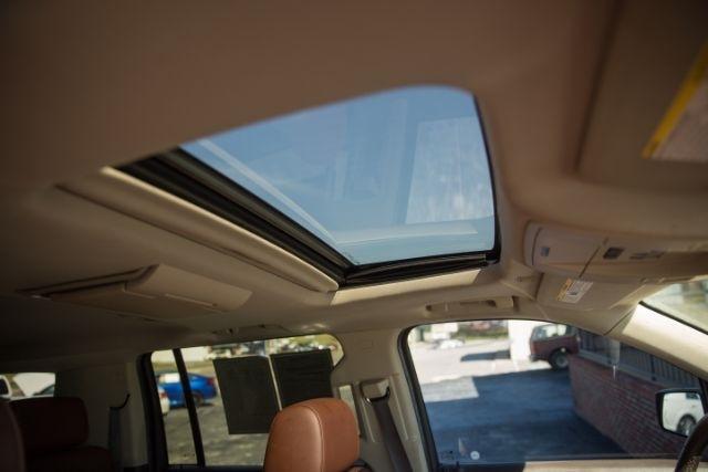 Chevrolet Suburban  2016