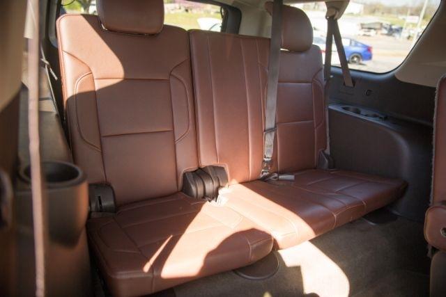 Chevrolet Suburban  2016