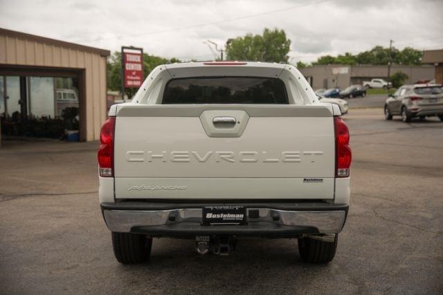 Chevrolet Avalanche  2005