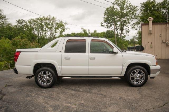 Chevrolet Avalanche  2005