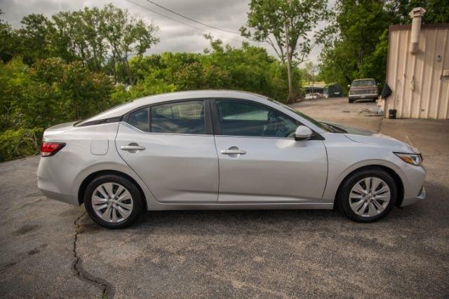Nissan Sentra  2022