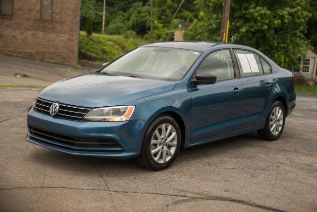 Volkswagen Jetta  2015