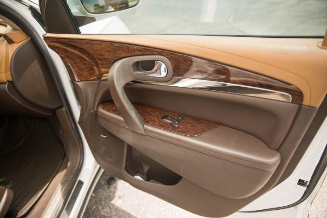 Buick Enclave  2017