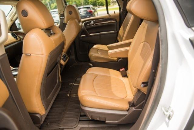 Buick Enclave  2017
