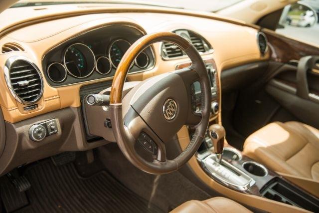 Buick Enclave  2017