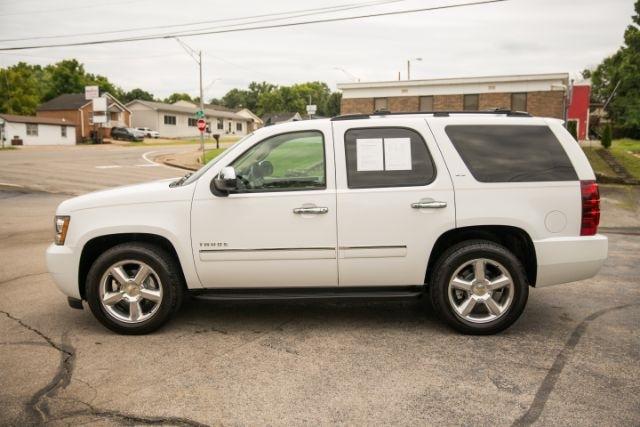 Chevrolet Tahoe  2013