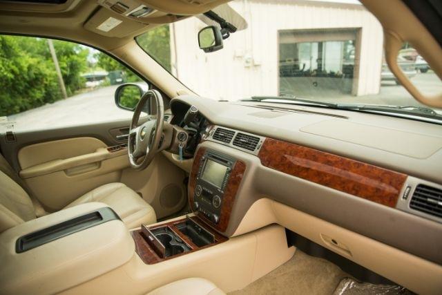 Chevrolet Tahoe  2013