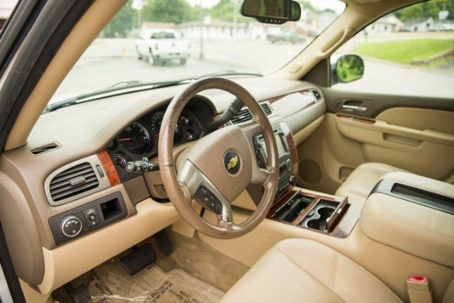 Chevrolet Tahoe  2013