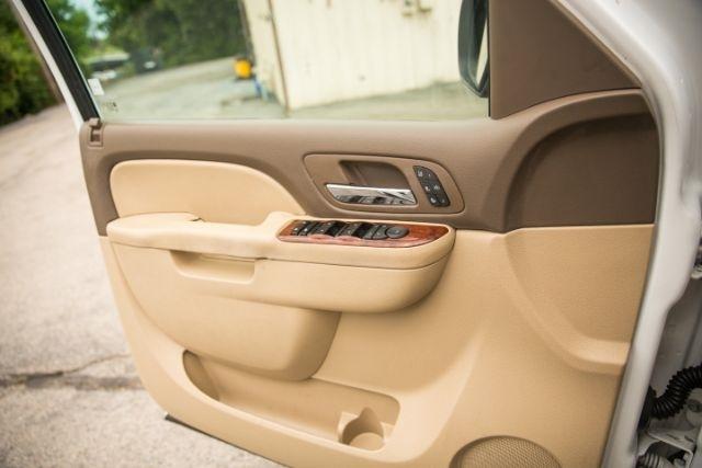 Chevrolet Tahoe  2013