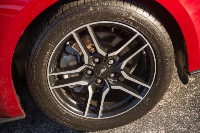 Ford Mustang  2019
