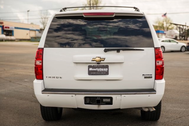 2011 Chevrolet Tahoe LTZ photo 7