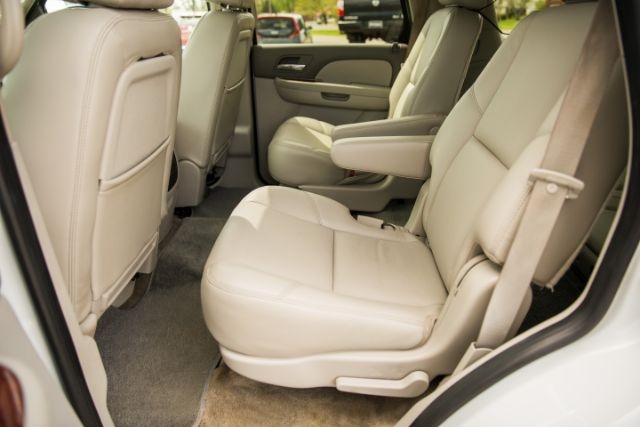 2011 Chevrolet Tahoe LTZ photo 19