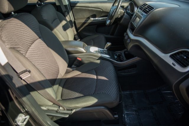 2019 Dodge Journey SE photo 9