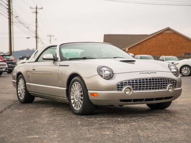 Ford Thunderbird  2004