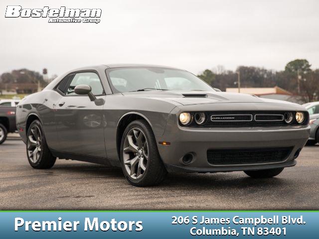 2017 Dodge Challenger SXT