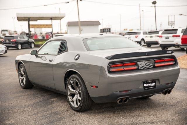 Dodge Challenger  2017