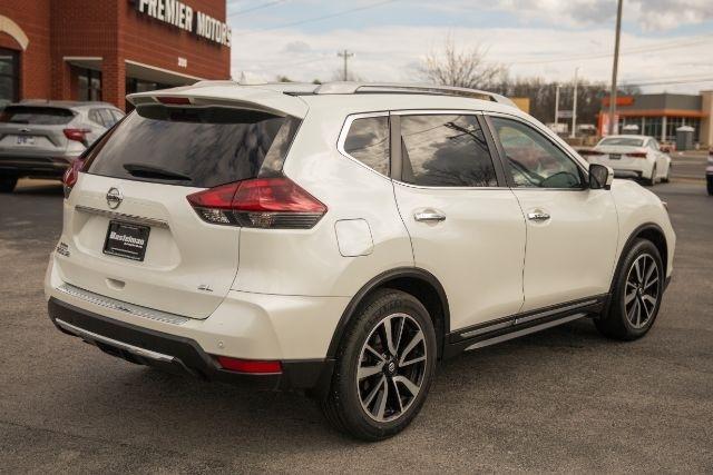 Nissan Rogue  2019