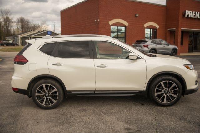 Nissan Rogue  2019