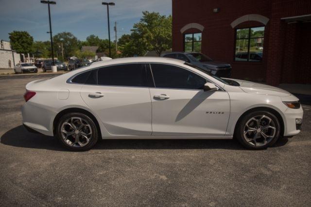 Chevrolet Malibu  2021
