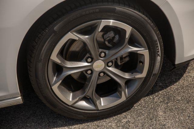 Chevrolet Malibu  2021