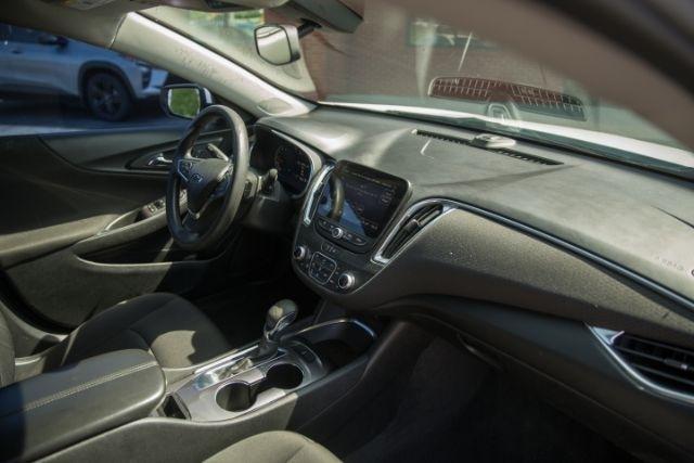 Chevrolet Malibu  2021