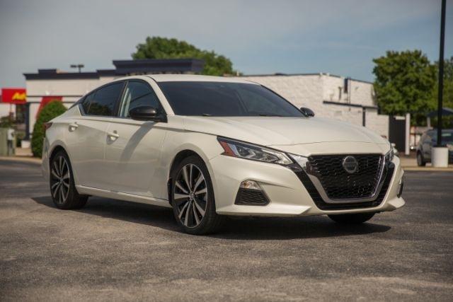 Nissan Altima  2021