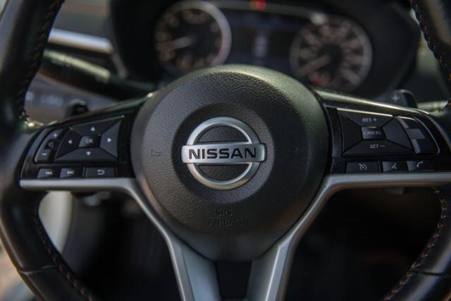 Nissan Altima  2021