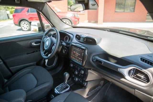 Jeep Renegade  2021