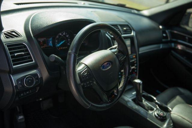 Ford Explorer  2017