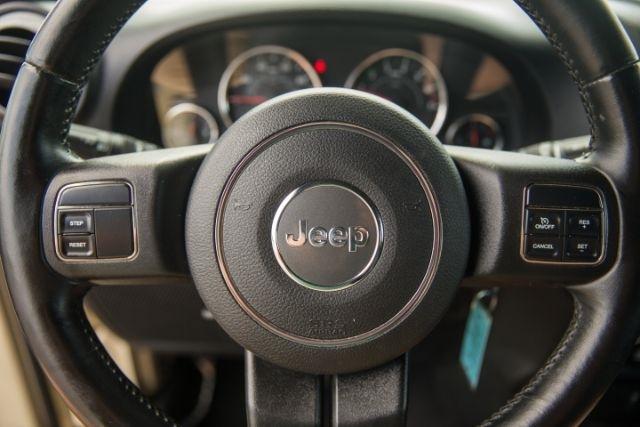 Jeep Wrangler  2011