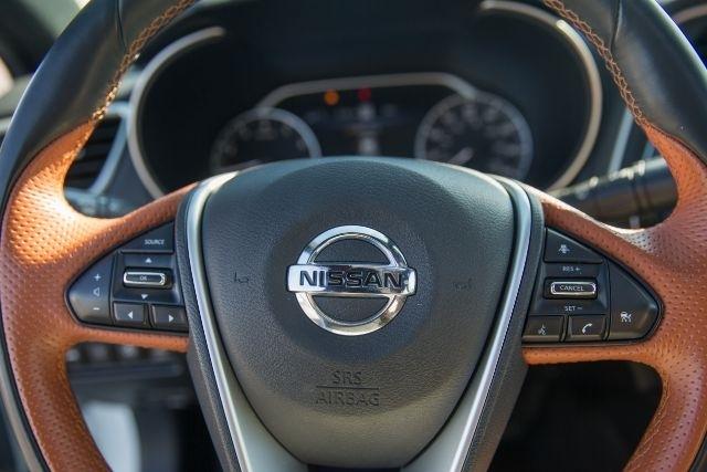 Nissan Maxima  2020