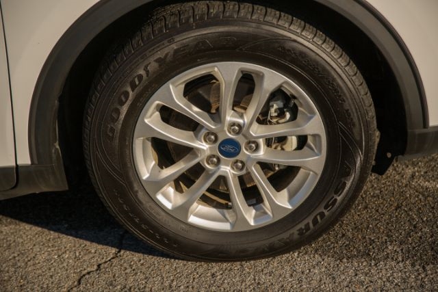 Ford Escape Hybrid  2021