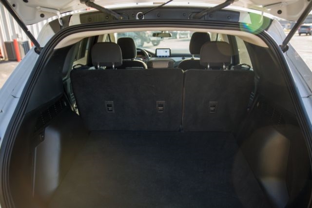 Ford Escape Hybrid  2021