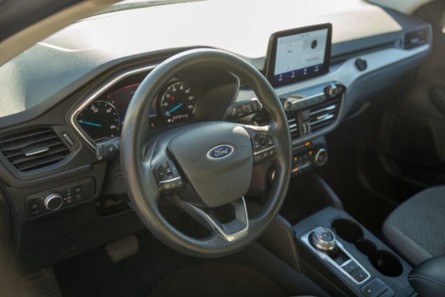 Ford Escape Hybrid  2021