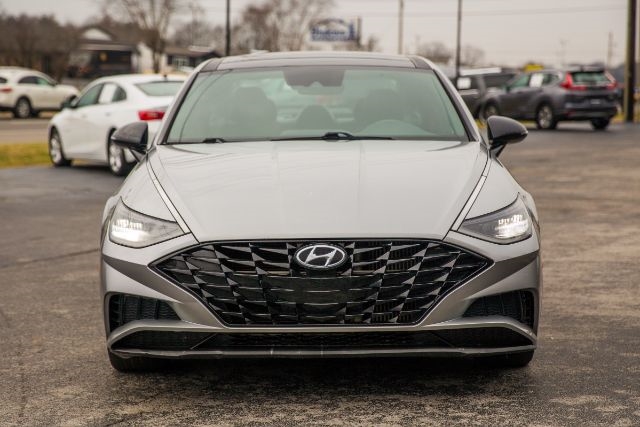 Hyundai Sonata  2021