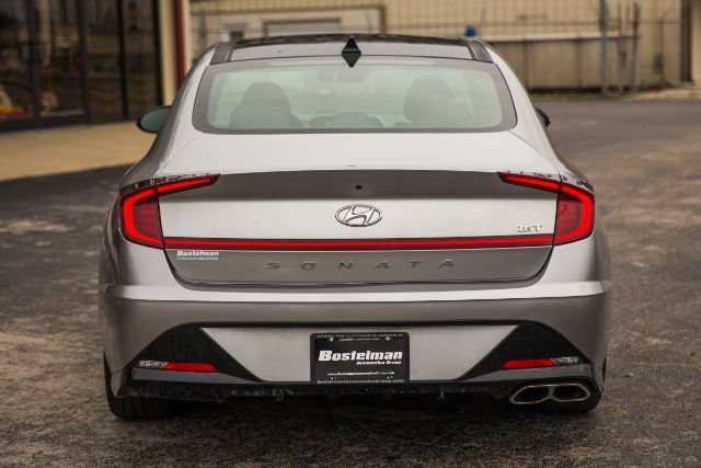 Hyundai Sonata  2021