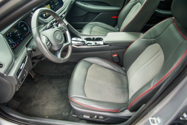 Hyundai Sonata  2021