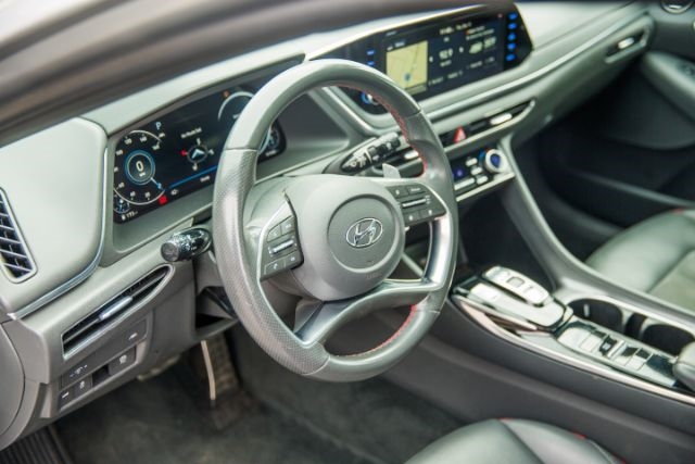 Hyundai Sonata  2021