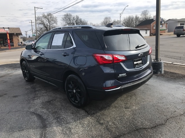 2018 Chevrolet Equinox LT photo 3
