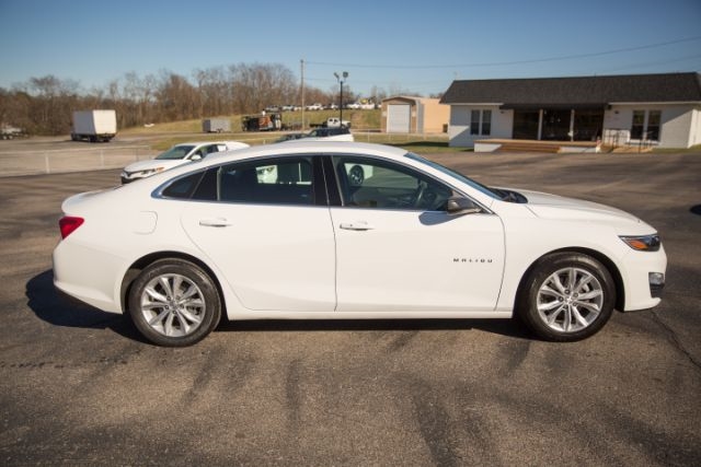 Chevrolet Malibu  2023