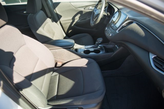 Chevrolet Malibu  2023