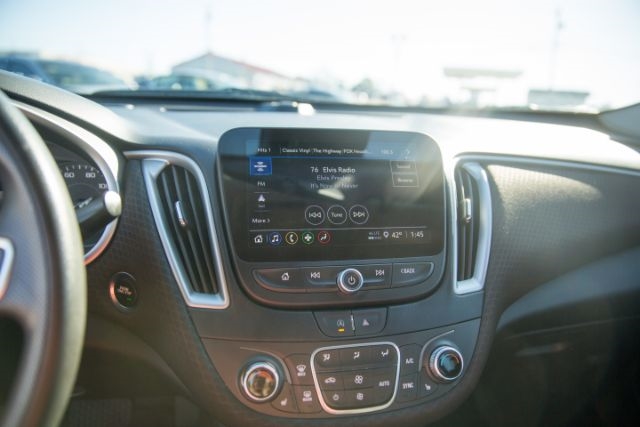 Chevrolet Malibu  2023