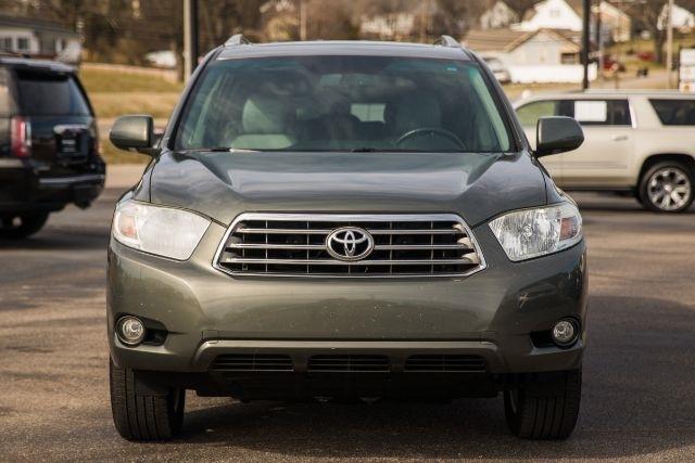 Toyota Highlander  2010
