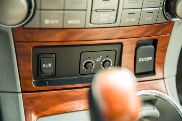 Toyota Highlander  2010